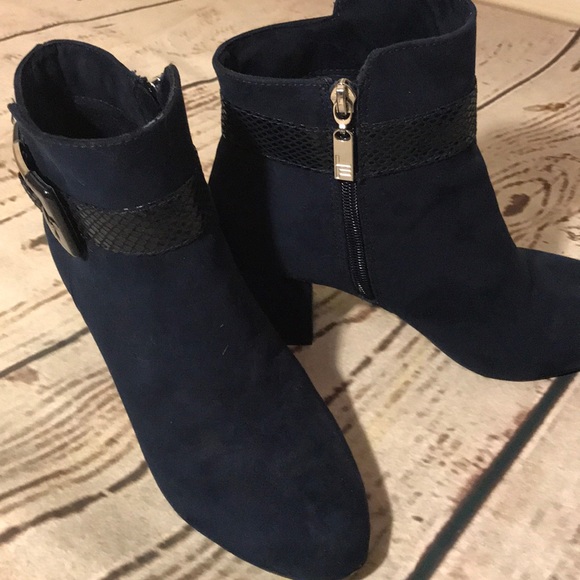 Booties - Picture 3 of 5